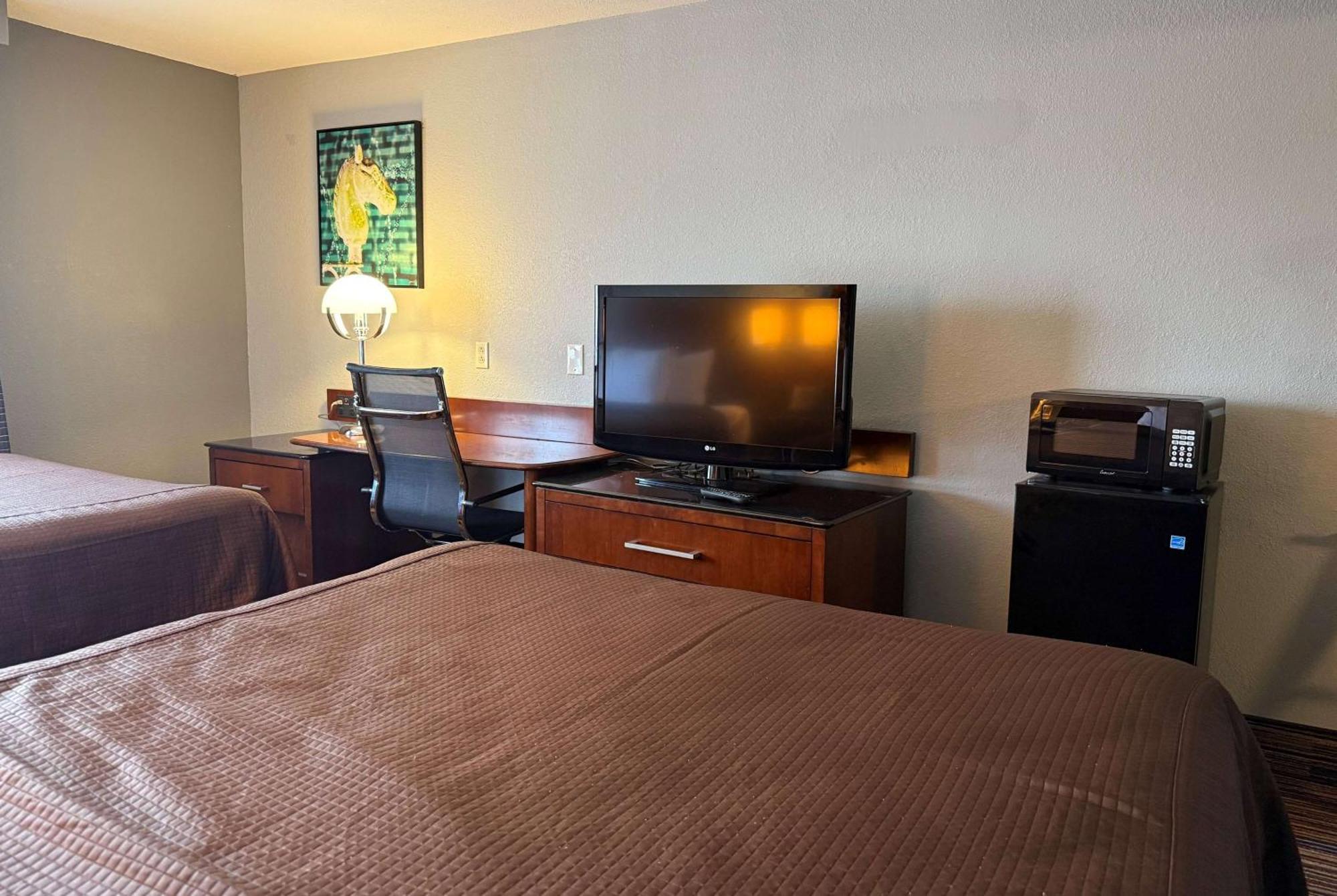 Travelodge By Wyndham Bloomington Exteriér fotografie